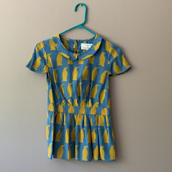 Adorable 💙💛Silk top📍FIRM📍 - Picture 11 of 16